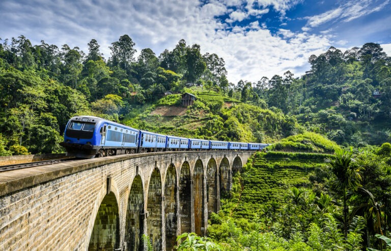 Railway,Train,Bridge,On,Mountain,Green,Natural,Landscape